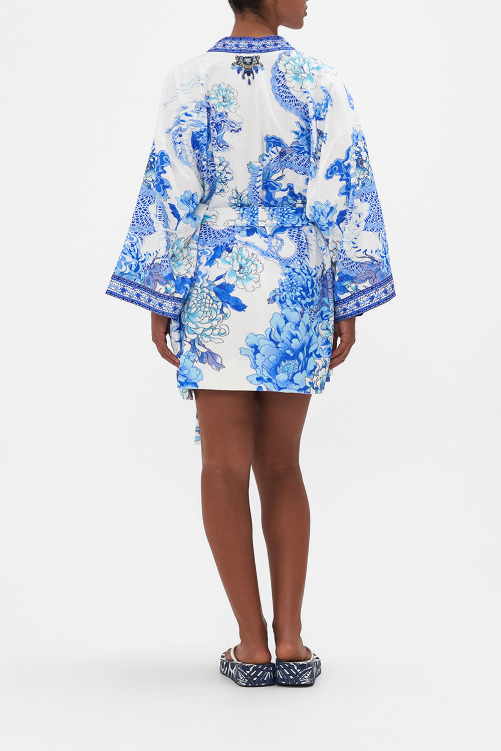 TERRY SHORT LAYER WITH NECKBAND HEART OF A DRAGON