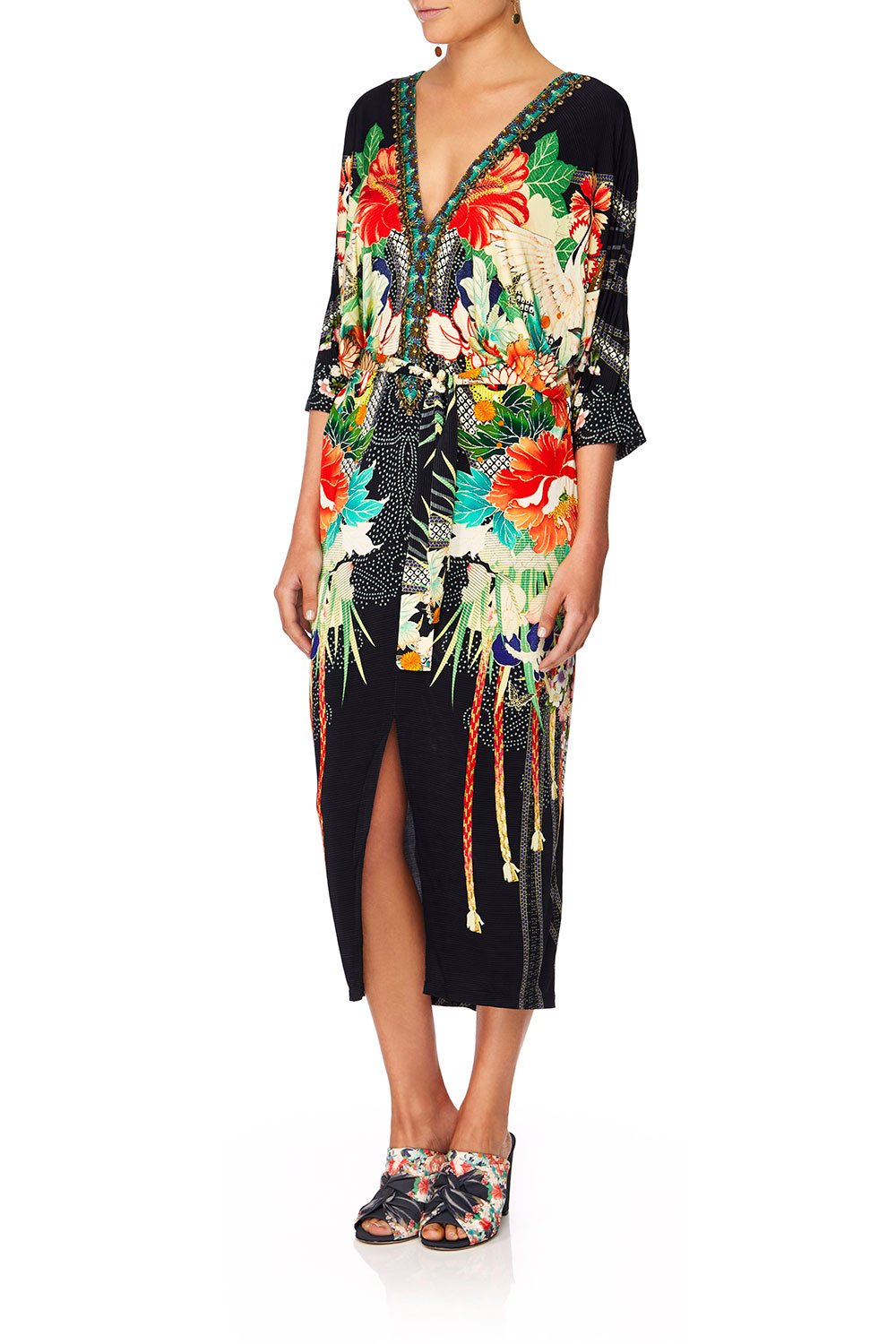 CAMILLA QUEEN OF KINGS ITS ALL ABOUT V DRESS