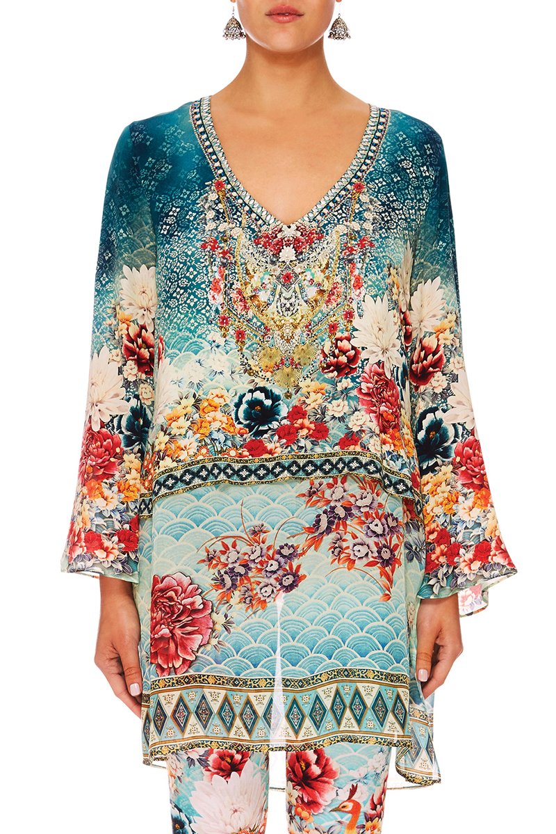 HER HEIRLOOM BLOUSE W SIDE SLIT UNDERLAY