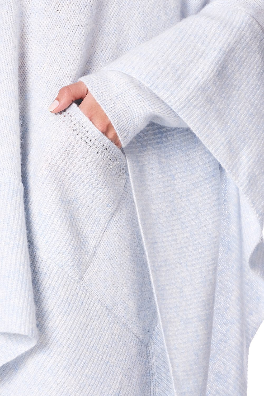 LUX PONCHO CAROUSEL MADEMOISELLE