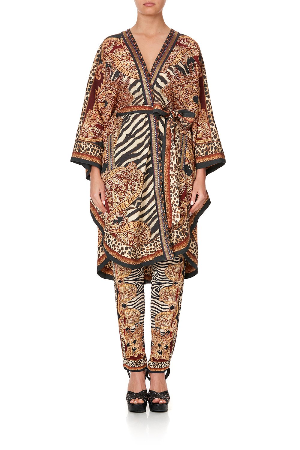 CAPE LAYER WITH BELT WILD FIRE