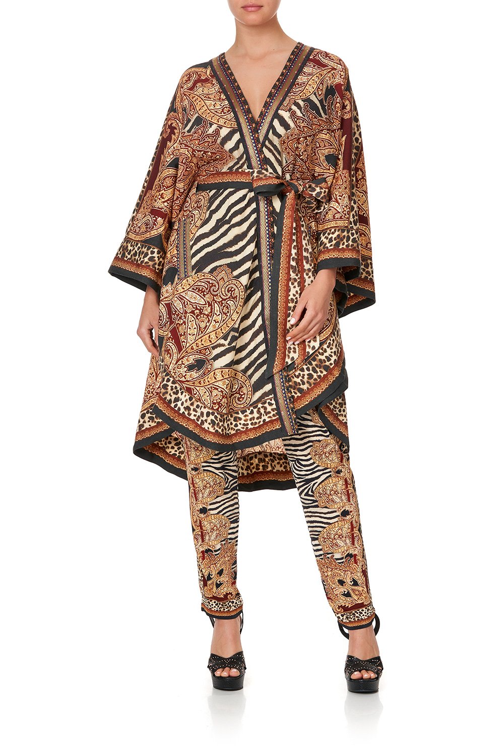 CAPE LAYER WITH BELT WILD FIRE