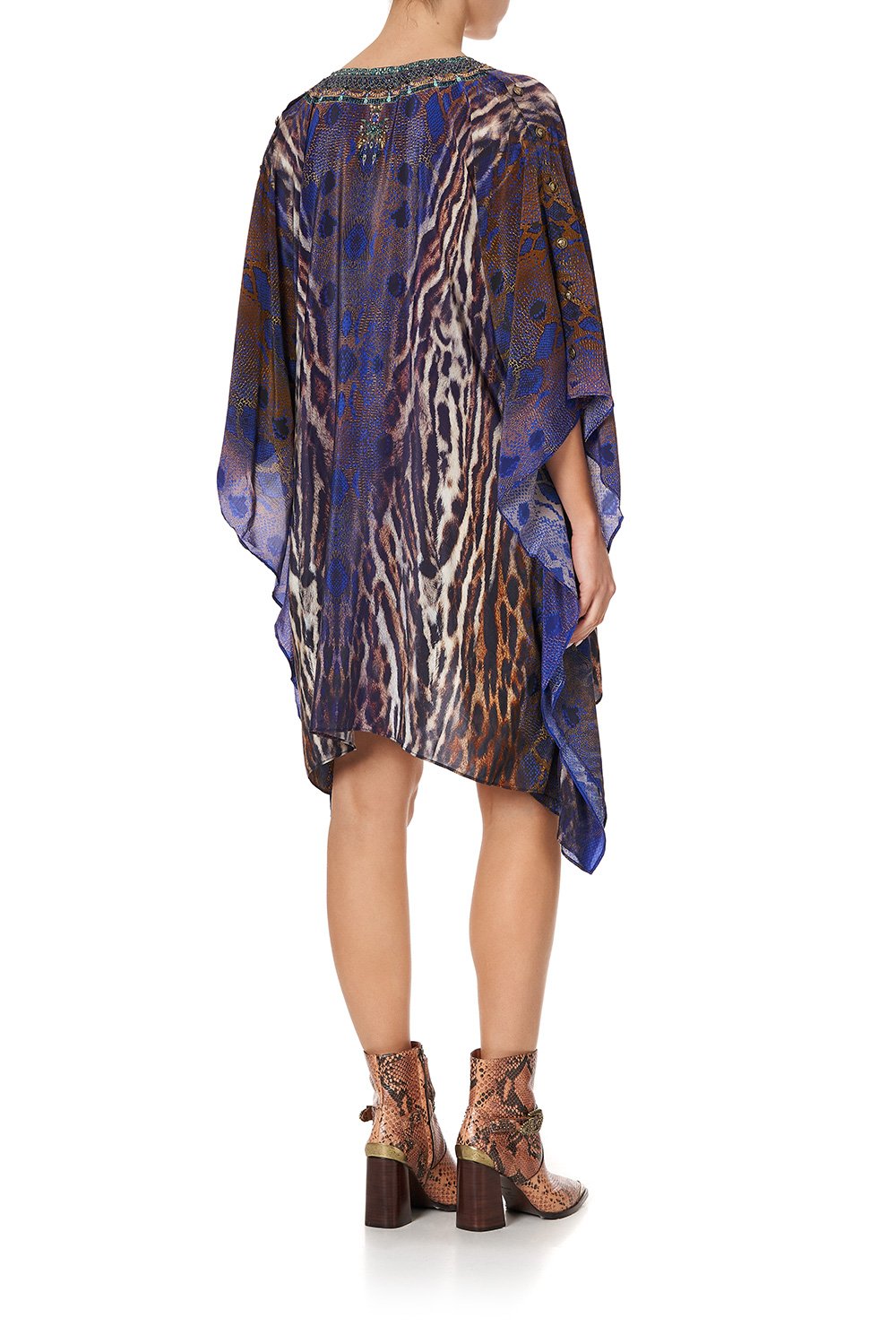 KAFTAN WITH BUTTON UP SLEEVES KOMODO QUEEN