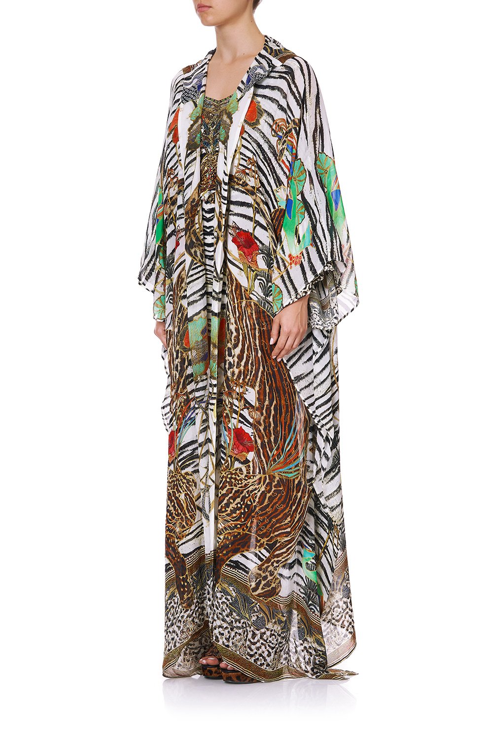 OVERSIZED ROBE COSMIC CONFLICT