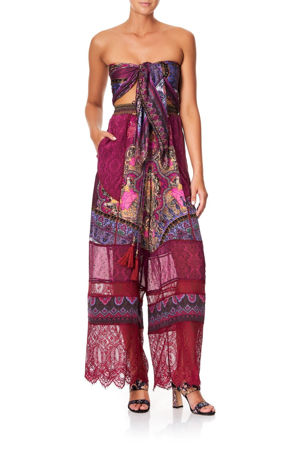 SQUARE SCARF DEUGHTER'S DESTINY