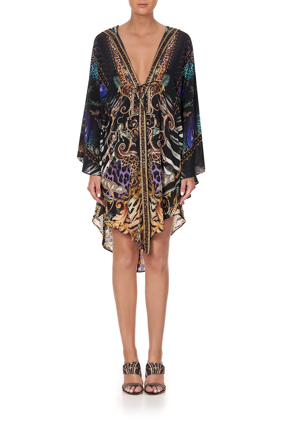 SHAPED HEM LAYER WITH HOOD SHES GOT GRACE