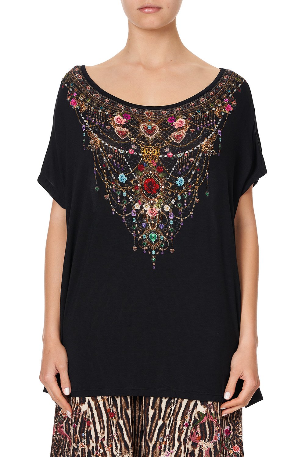 LOOSE FIT TEE A GIRL LIKE YOU