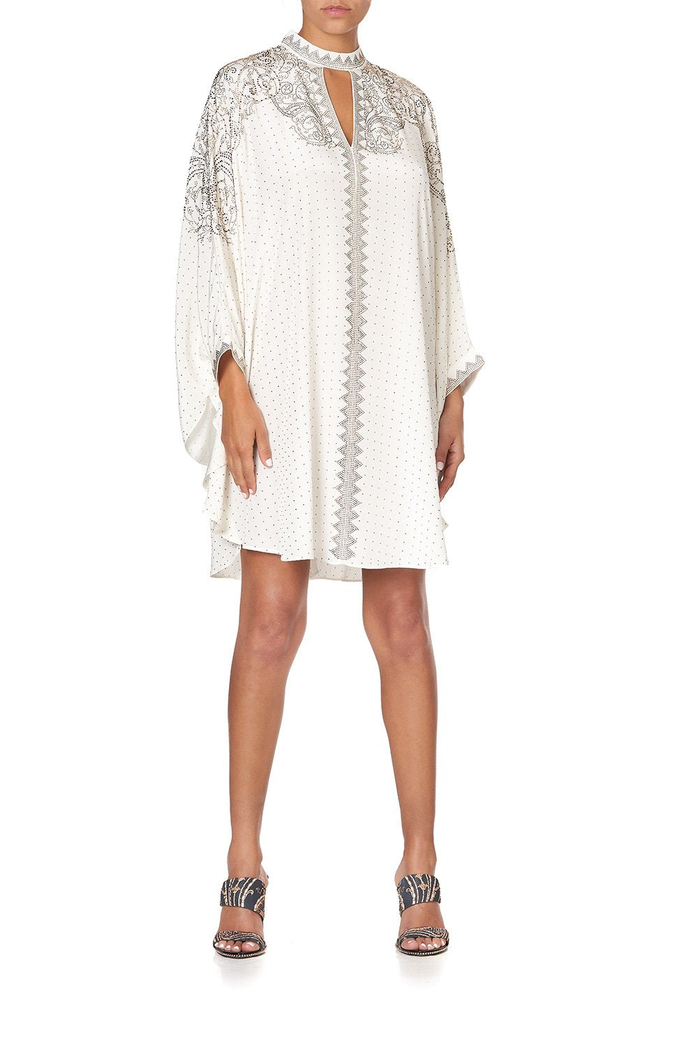 SHORT KAFTAN WITH HIGH NECK LUXE CREAM