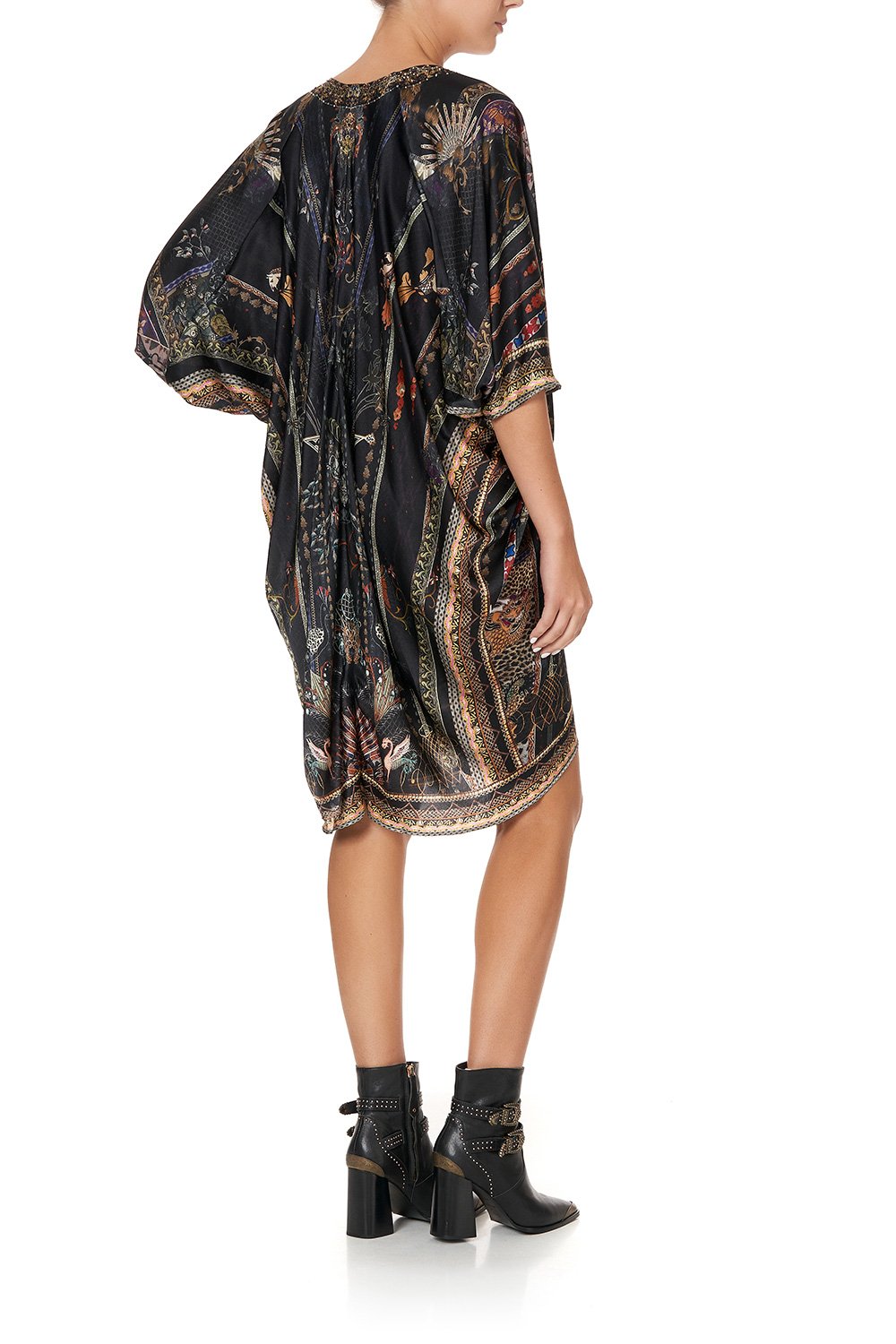 SHORT KAFTAN WITH RAGLAN SLEEVE SON OF SEVEN QUEENS