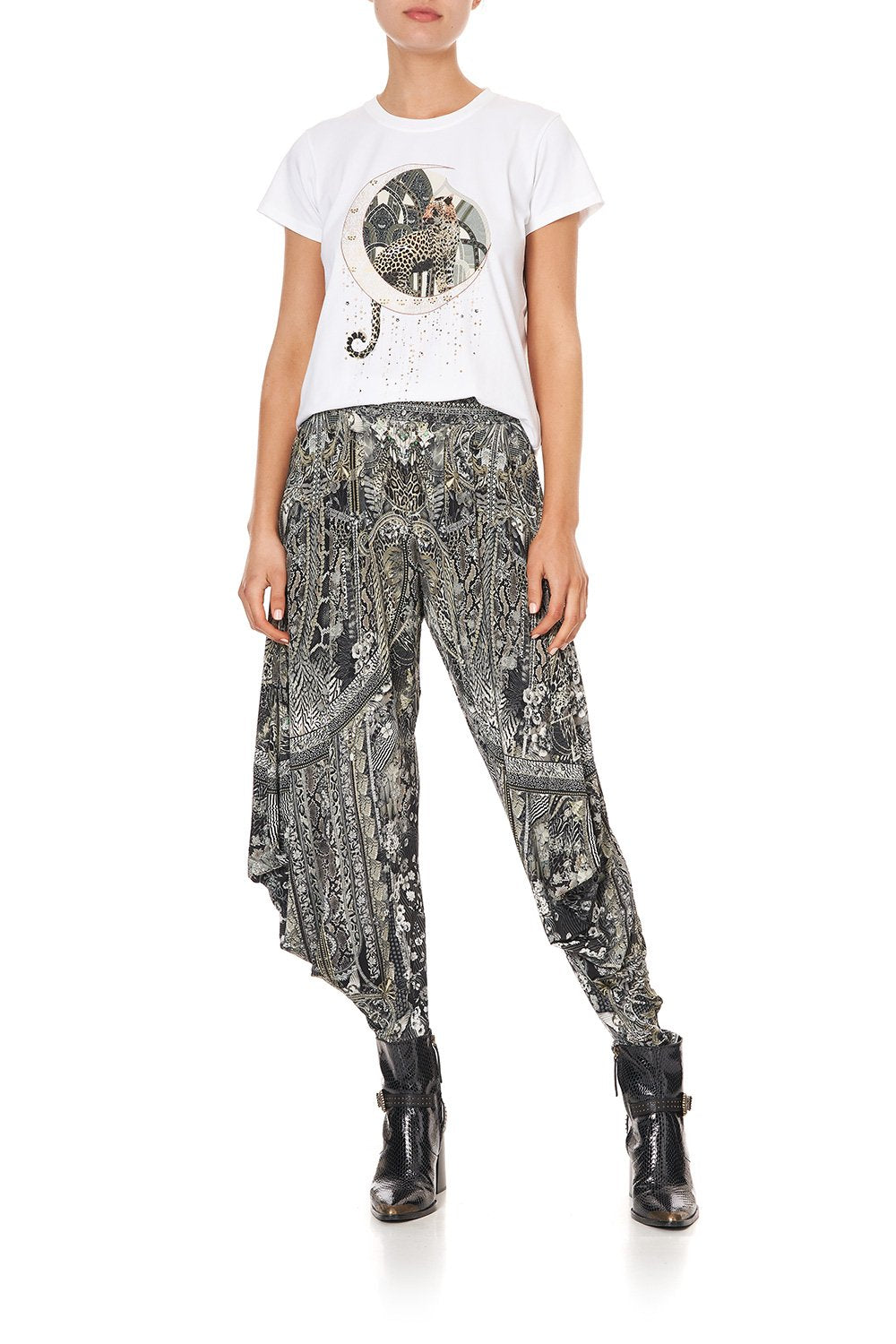 SLIM FIT ROUND NECK T-SHIRT ONE TRIBE