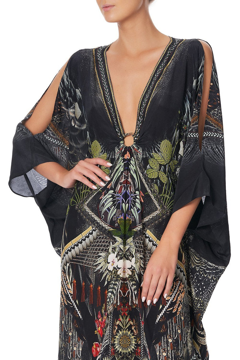 SPLIT SLEEVE KAFTAN WITH HARDWARE DRAGON DIVINITY