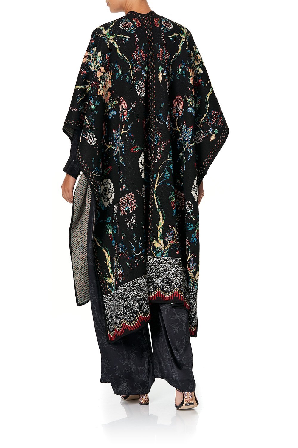 CAMILLA THROW OVER PONCHO HAUTE PROVINCIAL