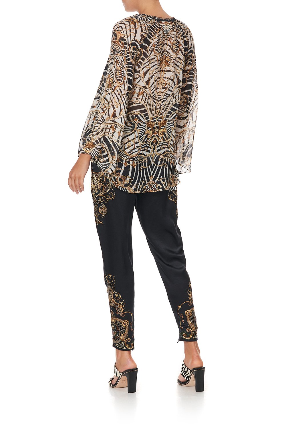 V NECK BLOUSE WITH NECKBAND NIGHT WAITING FOR DAY