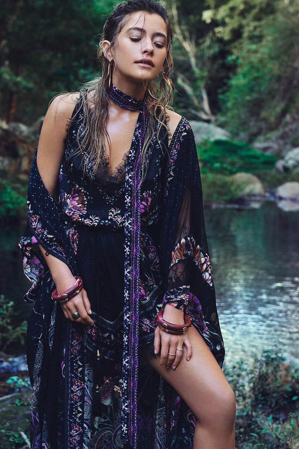 V-NECK LACE PLAYSUIT RESTLESS NIGHTS