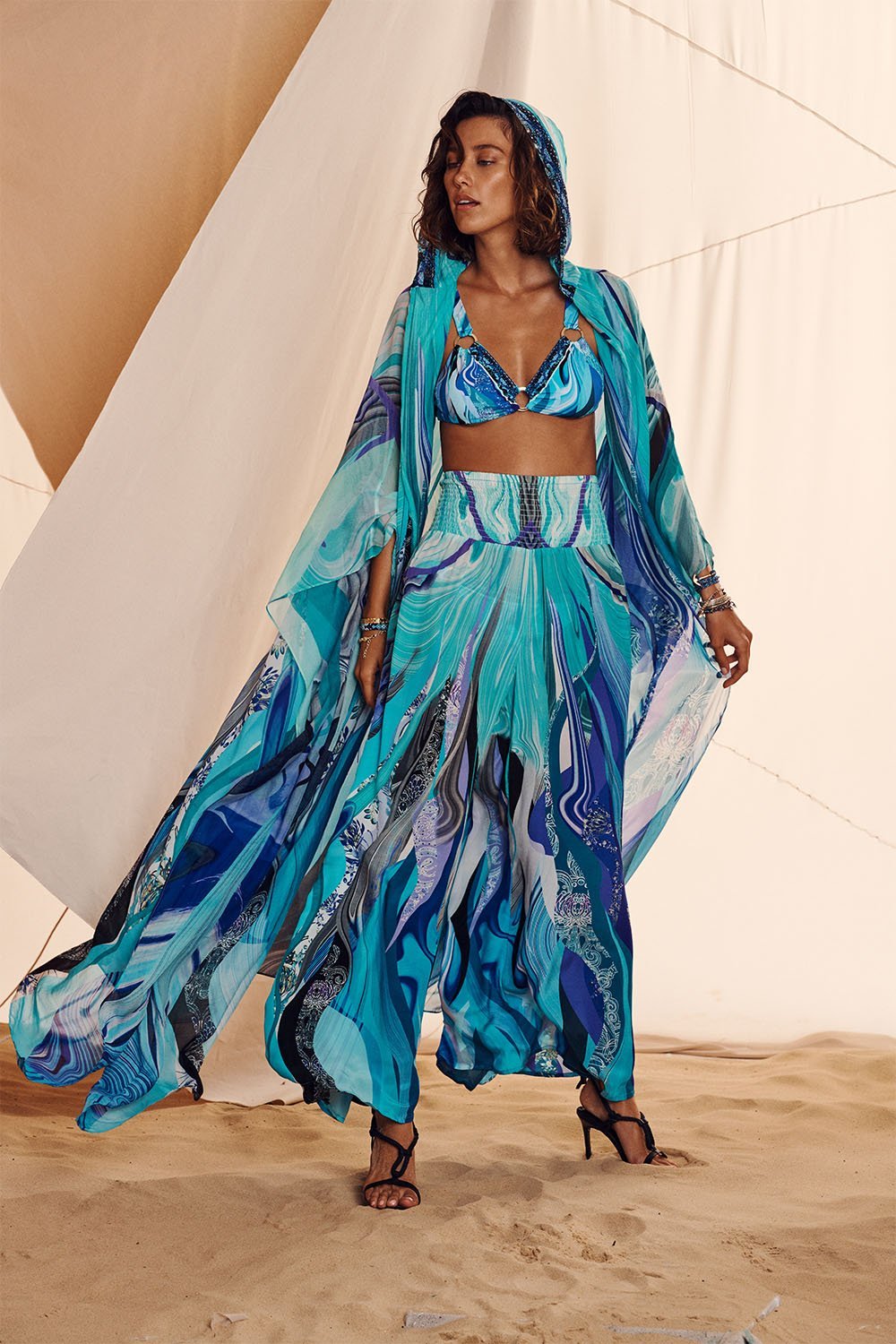 OVERSIZED ROBE WATEGOS WANDERLUST