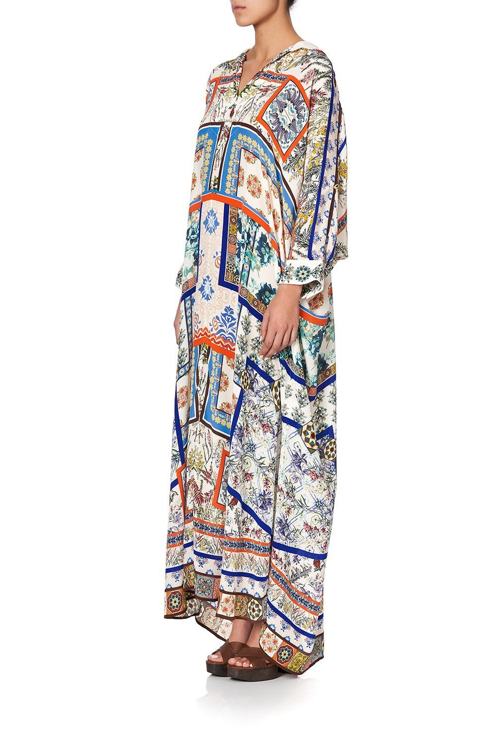 LONG COLLARED KAFTAN GONE COAST