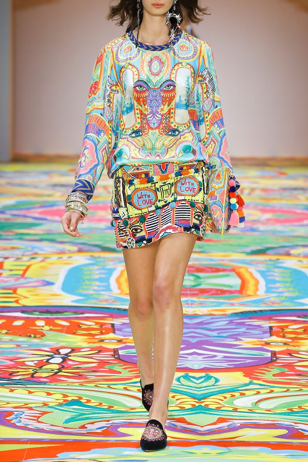 BOUNDLESS BLISS MINI SKIRT