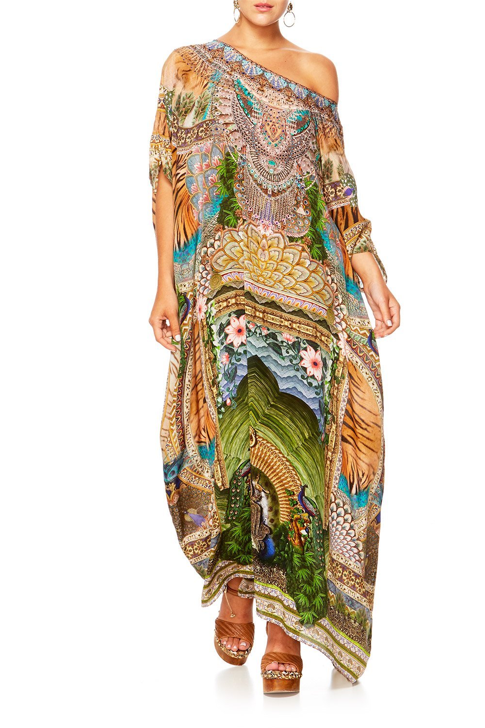 A WOMANS WISDOM ROUND NECK KAFTAN