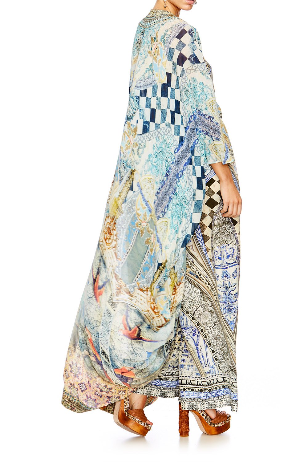 LOVERS DREAM LONG SLEEVE LONG CAPE