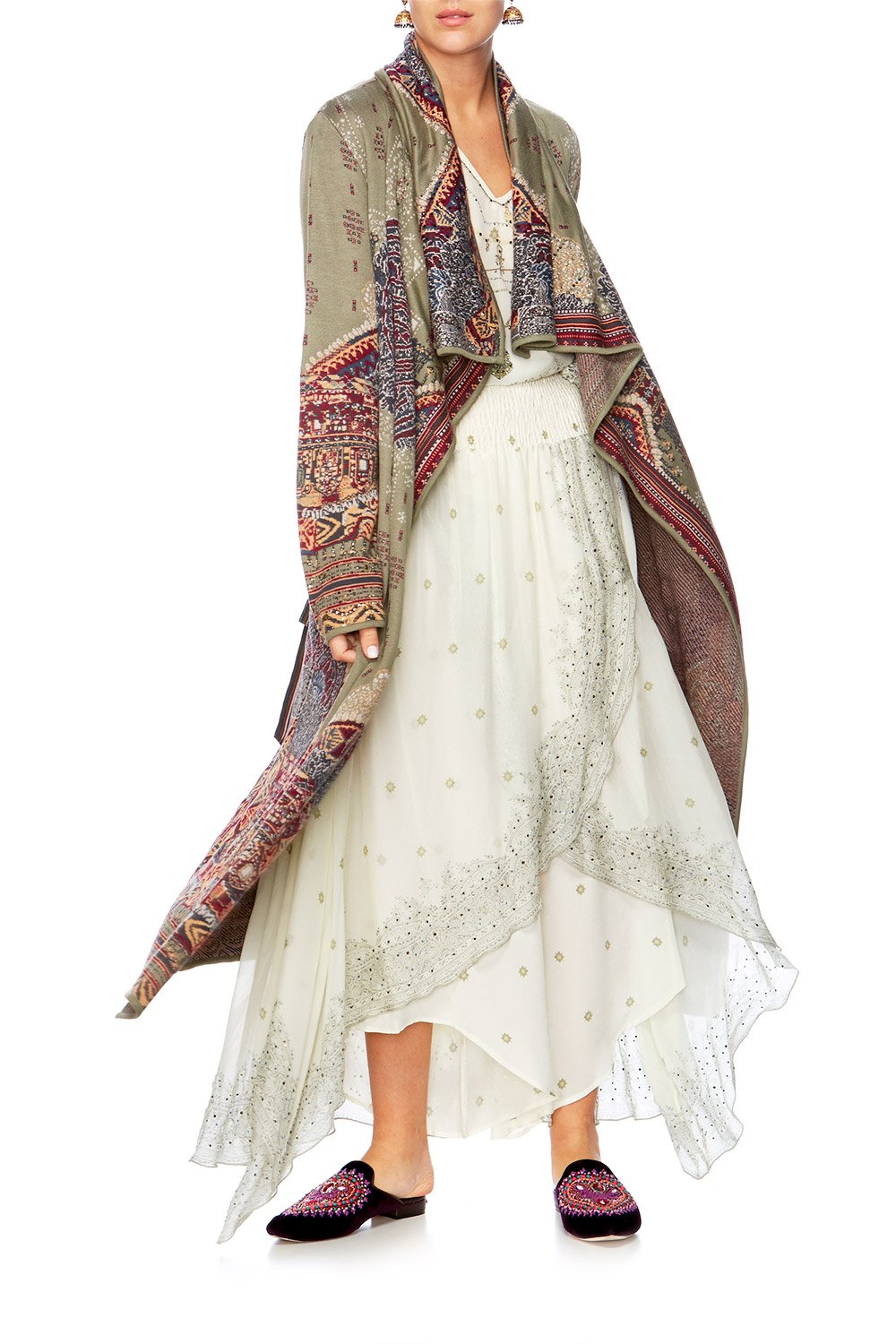 THE CARAVAN OVERSIZED COLLAR KNIT