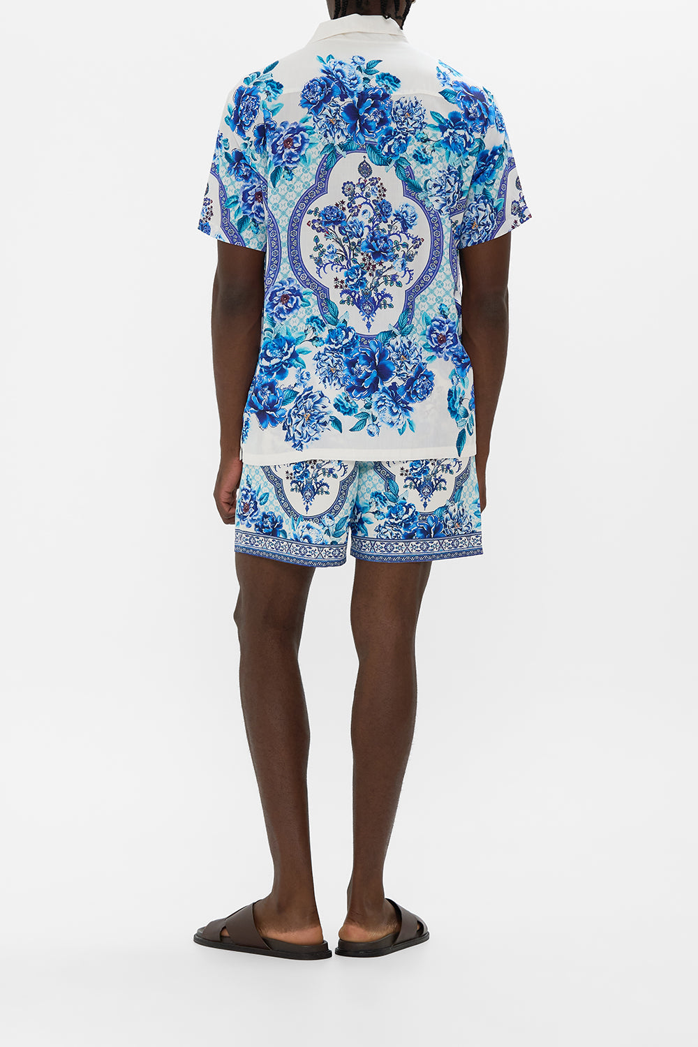 SHORT SLEEVE CAMP COLLARED SHIRT A CERAMIC GARDEN