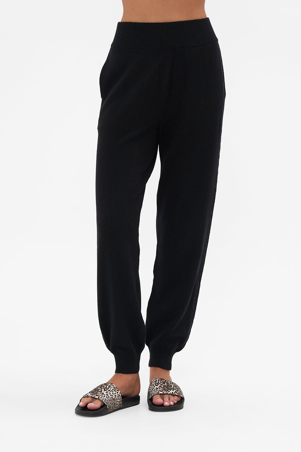 WOOL CASHMERE BLEND KNIT JOGGER PANT LIONS MANE