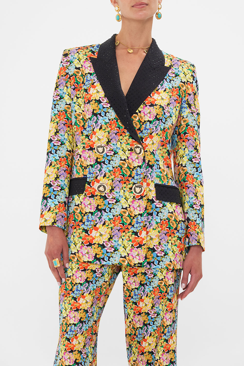 The CAMILLA WING COLLAR KAFTAN DEAR AMORE MIO in our  print.