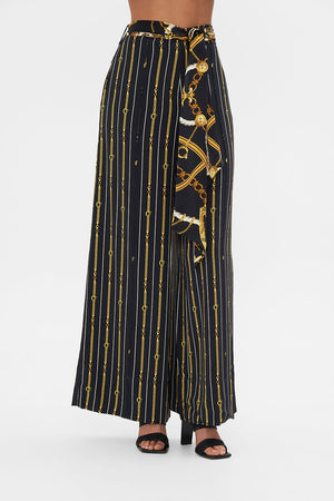 Crop view of model wearing CAMILLA silk wide leg pant in Coast to Coast print