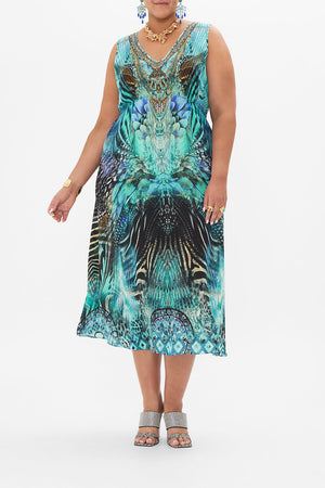 Front view of curvy model wearing CAMILLA plus size silk dress in Azure Allure print