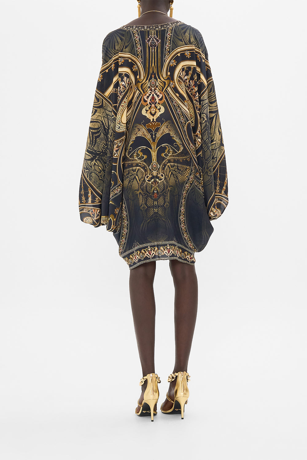 CAMILLA silk kaftan in Nouveau Noir print