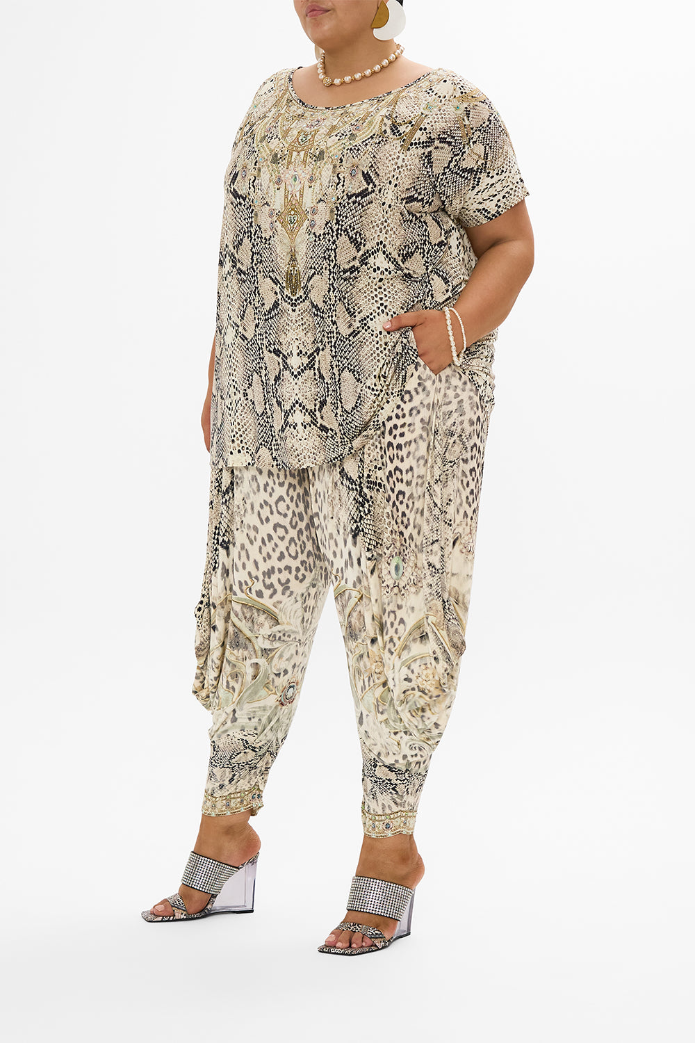 JERSEY RIB DRAPE PANT WITH POCKETS LOOKING GLASS HOUSES