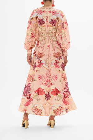 SHAPED WAISTBAND DRESS WITH GATHERED SLEEVES BLOSSOMS AND BRUSHSTROKES