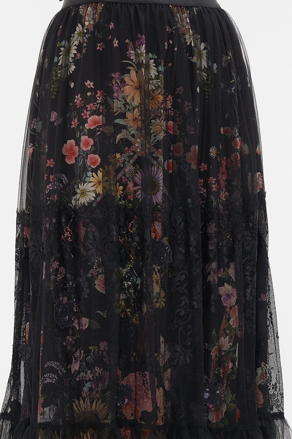 The CAMILLA SHORT KAFTAN WITH CUFF RESERVATION FOR LOVE in our  print.