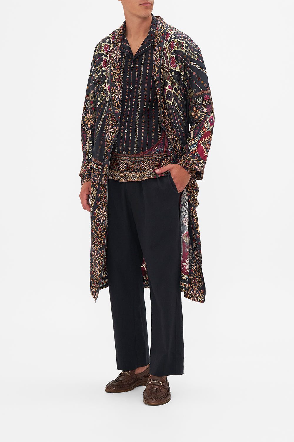 The CAMILLA MACRAME SHAWL LOOM TO TOMB in our  print.