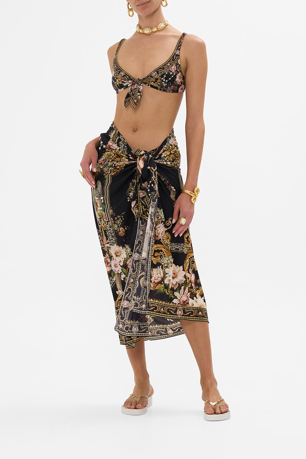 The CAMILLA WIDE SLEEVE BLOUSE WE ALWAYS HAVE ALEXANDRIA in our  print.