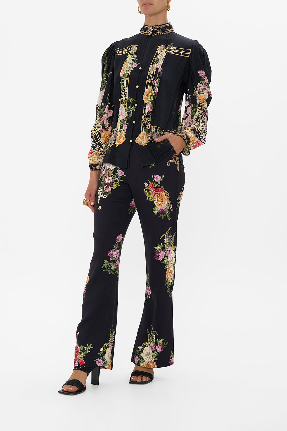 The CAMILLA SHORT KIMONO WRAP ERA OF EMPIRES in our  print.