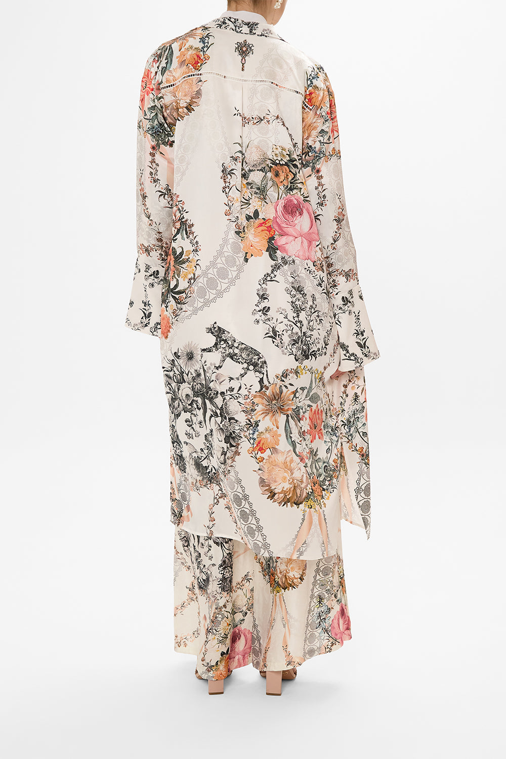 CAMILLA white floral print silk coat in De Haar Memoirs print