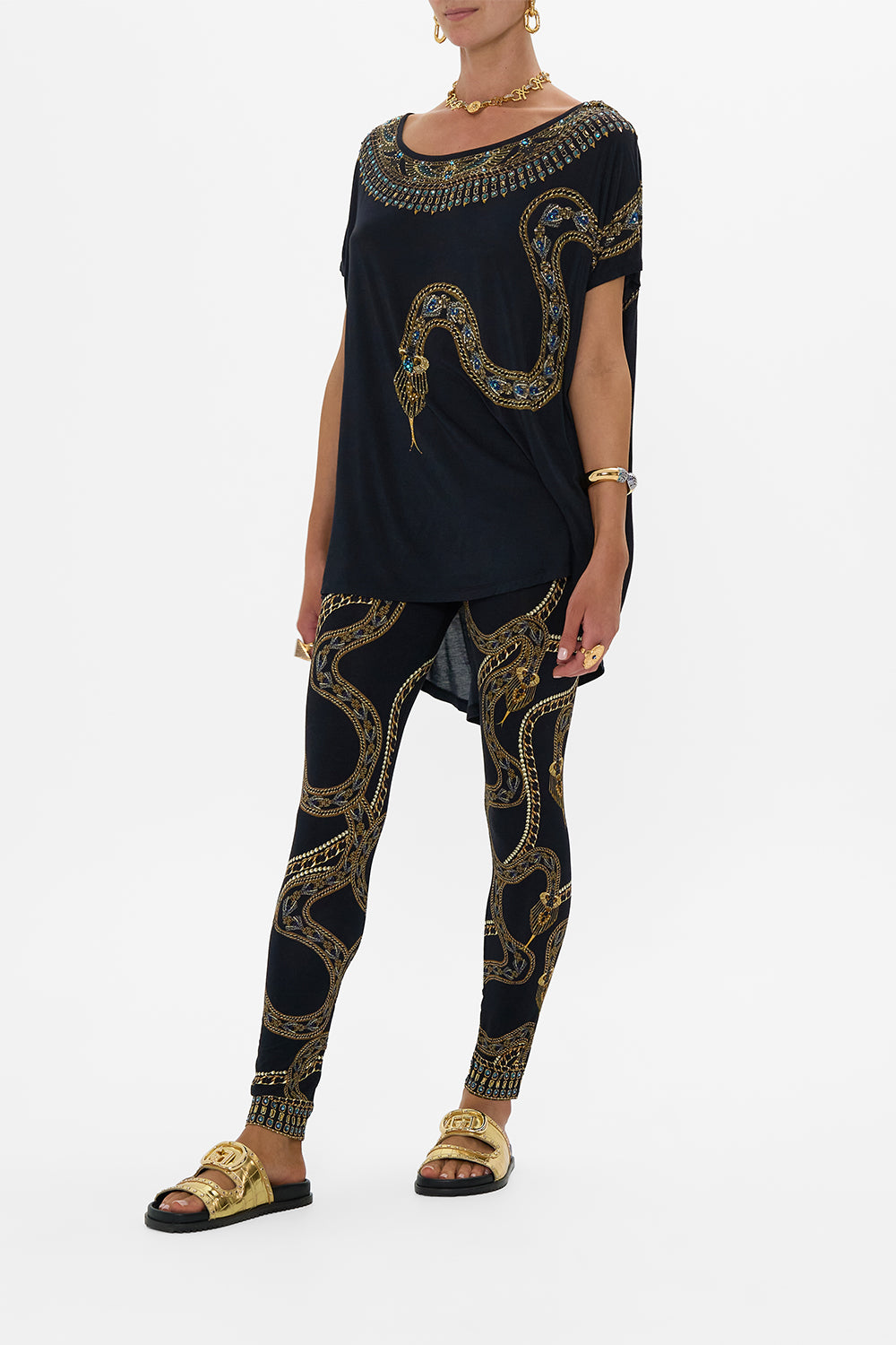 LOOSE FIT TEE - BLACK CALL ME CLEOPATRA