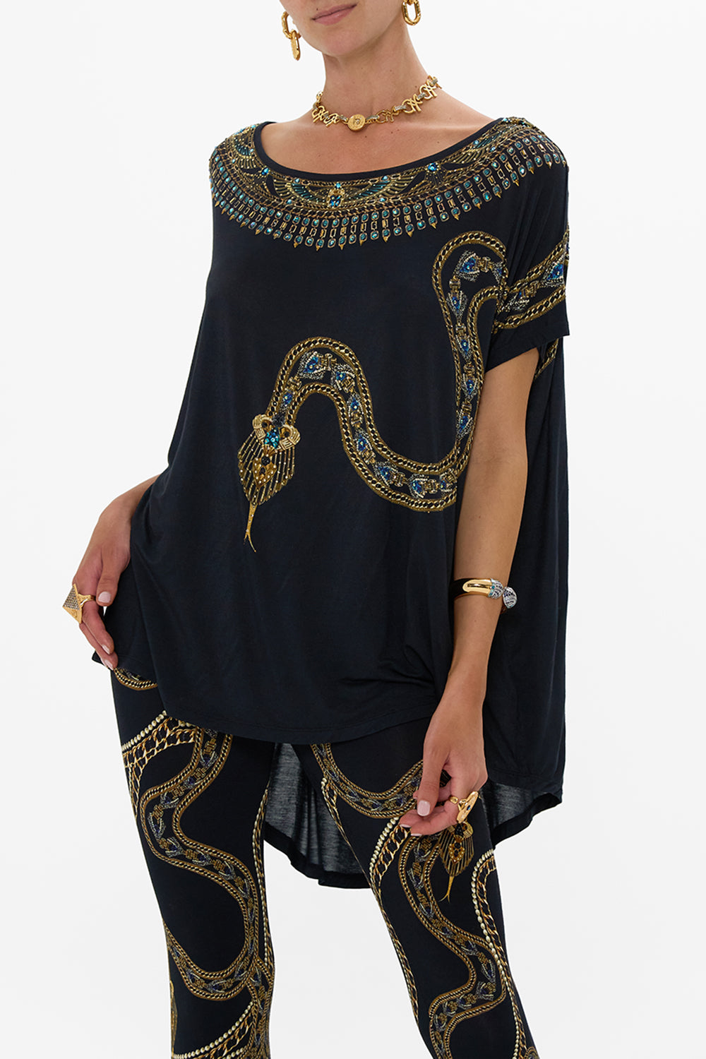 LOOSE FIT TEE - BLACK CALL ME CLEOPATRA