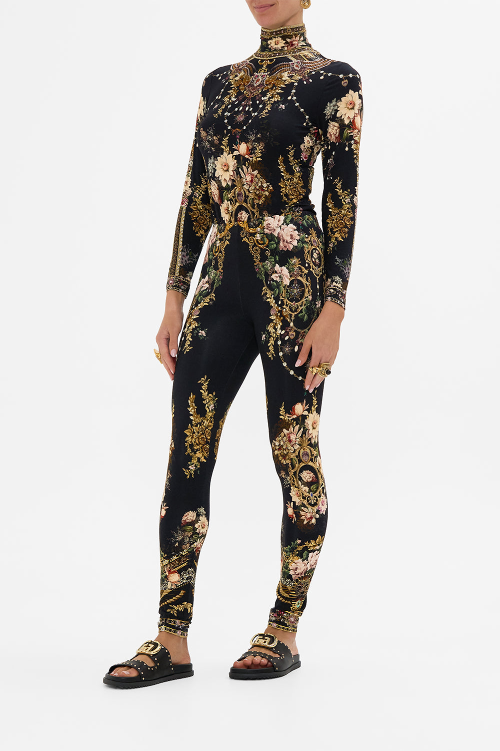 CAMILLA leggings in Dynasty Daze print. 