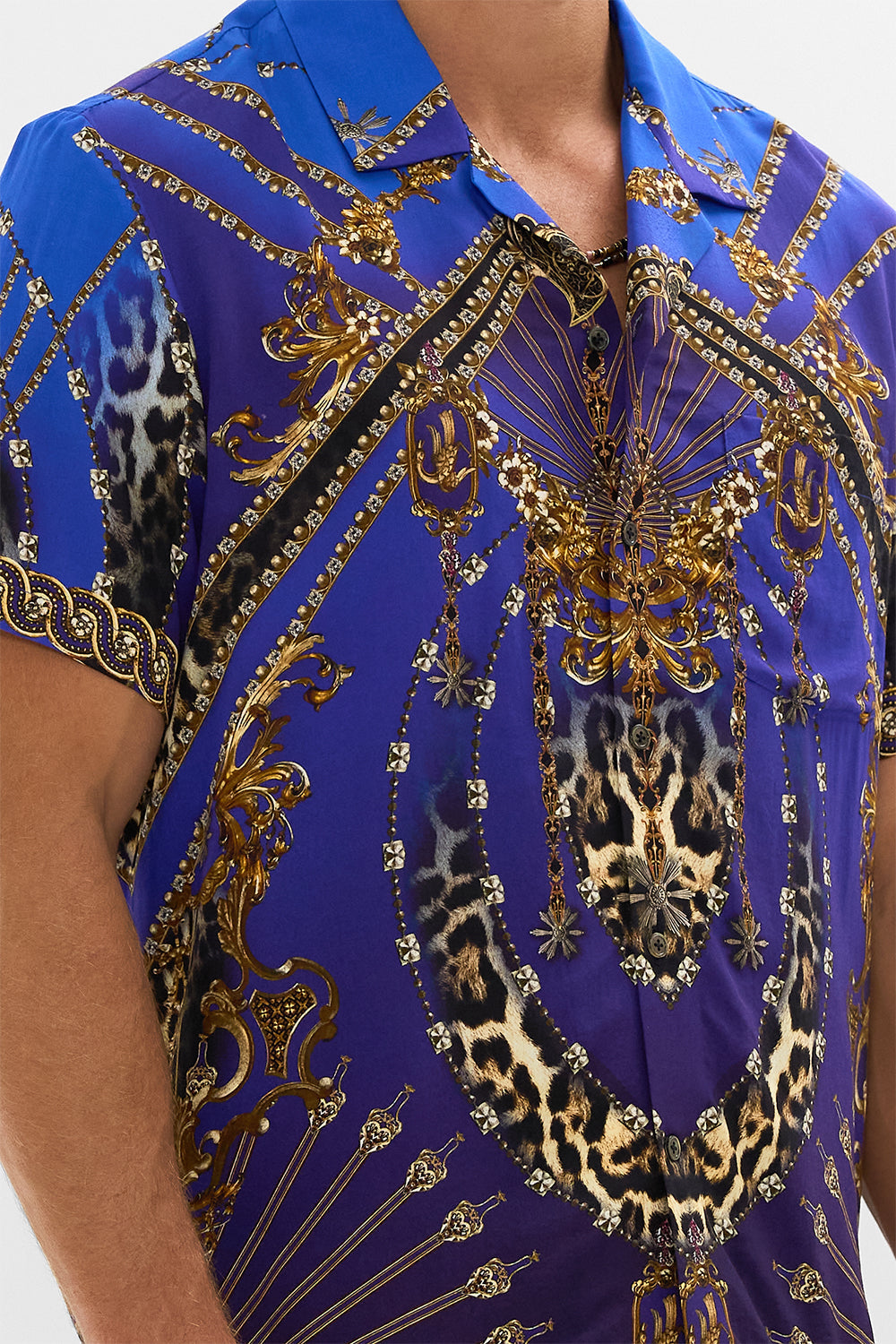 The CAMILLA BAGGY MID LENGTH WALK SHORT WITH LOVE FROM LISBON in our WITH LOVE FROM LISBON print.