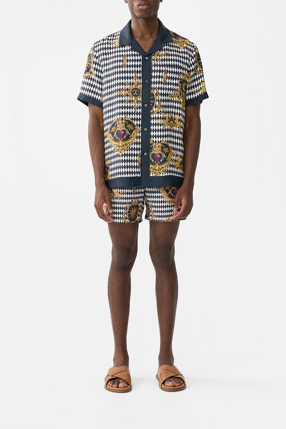 The CAMILLA STRAIGHT LEG PANT WALL TO WALL WONDERS in our  print.
