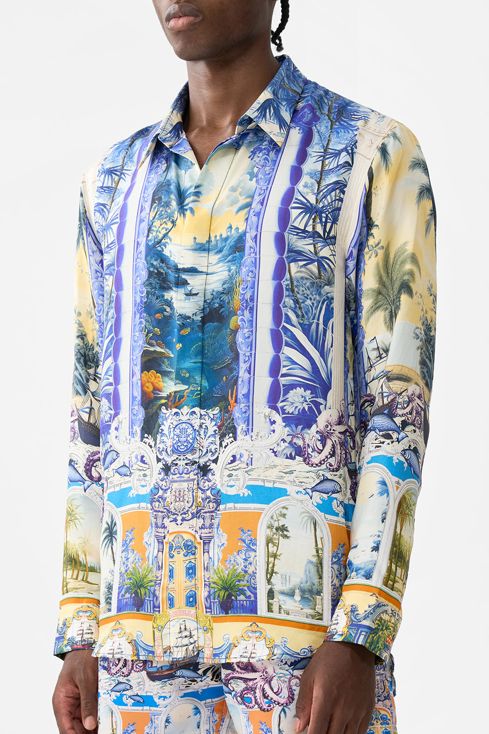 The CAMILLA CONTRAST PANEL SLEEVELESS TEE SAL DO MAR in our  print.