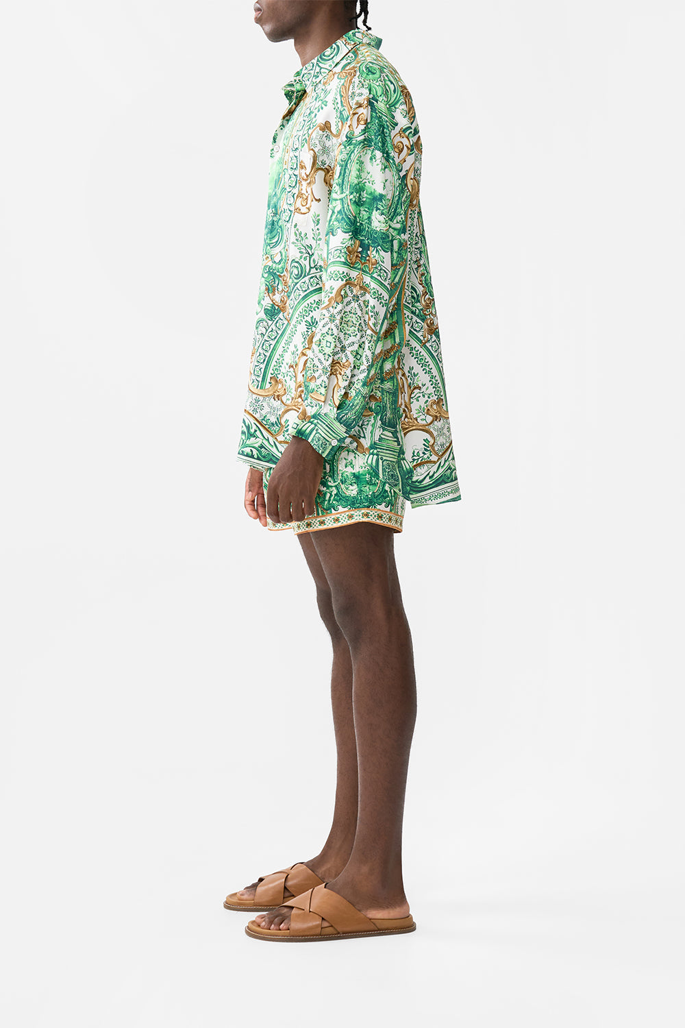 The CAMILLA HOODIE JACKET WITH POCKETS FAITH, LUCK & JUSTICE in our  print.