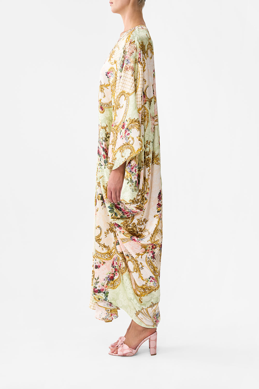 T SHAPE LONG KAFTAN THE QUEENS QUARTERS