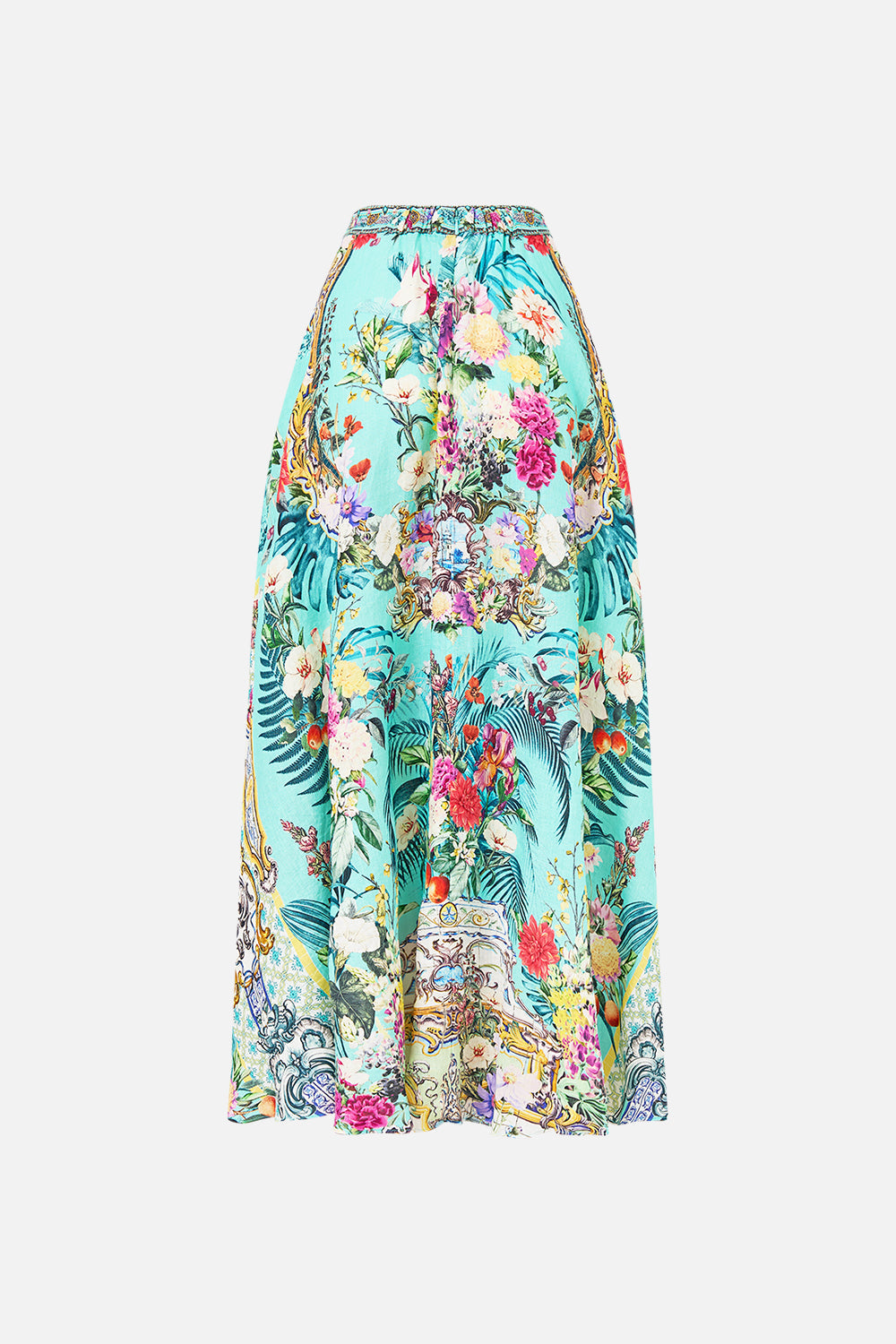 The CAMILLA WHERE'S MY VALET SUNGLASSES SOLID POPPY / IVORY MARBLE GOLD in our  print.