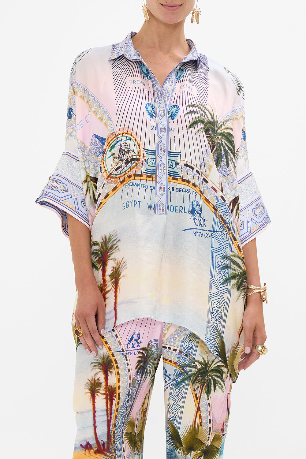 CAMILLAi batwing shirt in Call Me in Cairo print