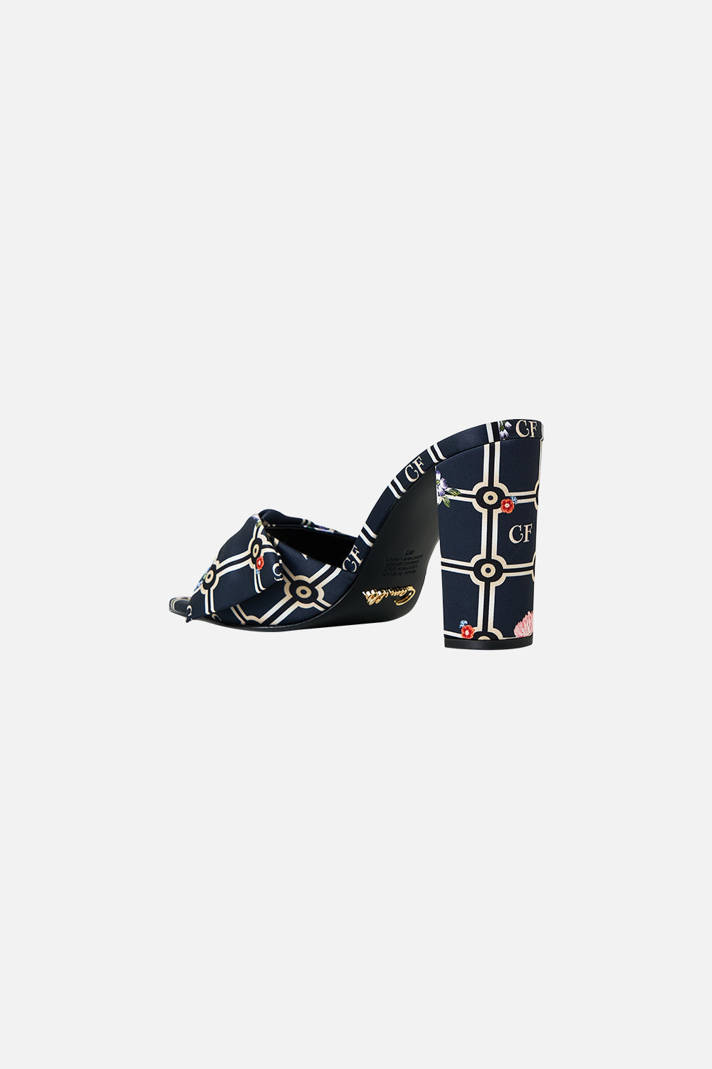 The CAMILLA LONG ROBE WITH TIE VENUS ON A VESPA in our  print.
