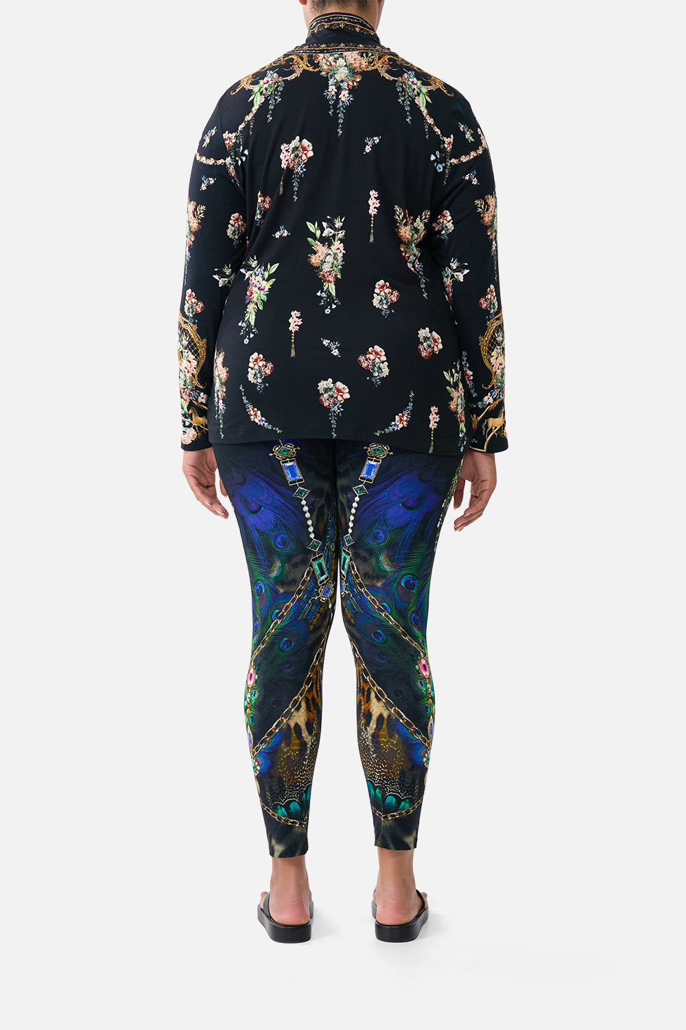 The CAMILLA BLOUSON SLEEVE LAYER ISNIK LULLABY in our  print.