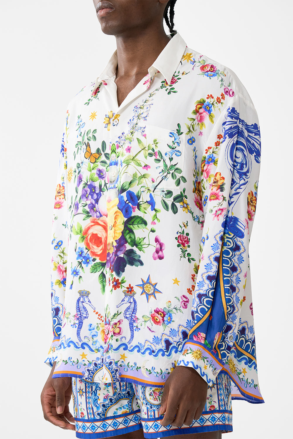 The CAMILLA TIERED DRESS WITH NECK FRILL AROMATIC AMOR in our  print.